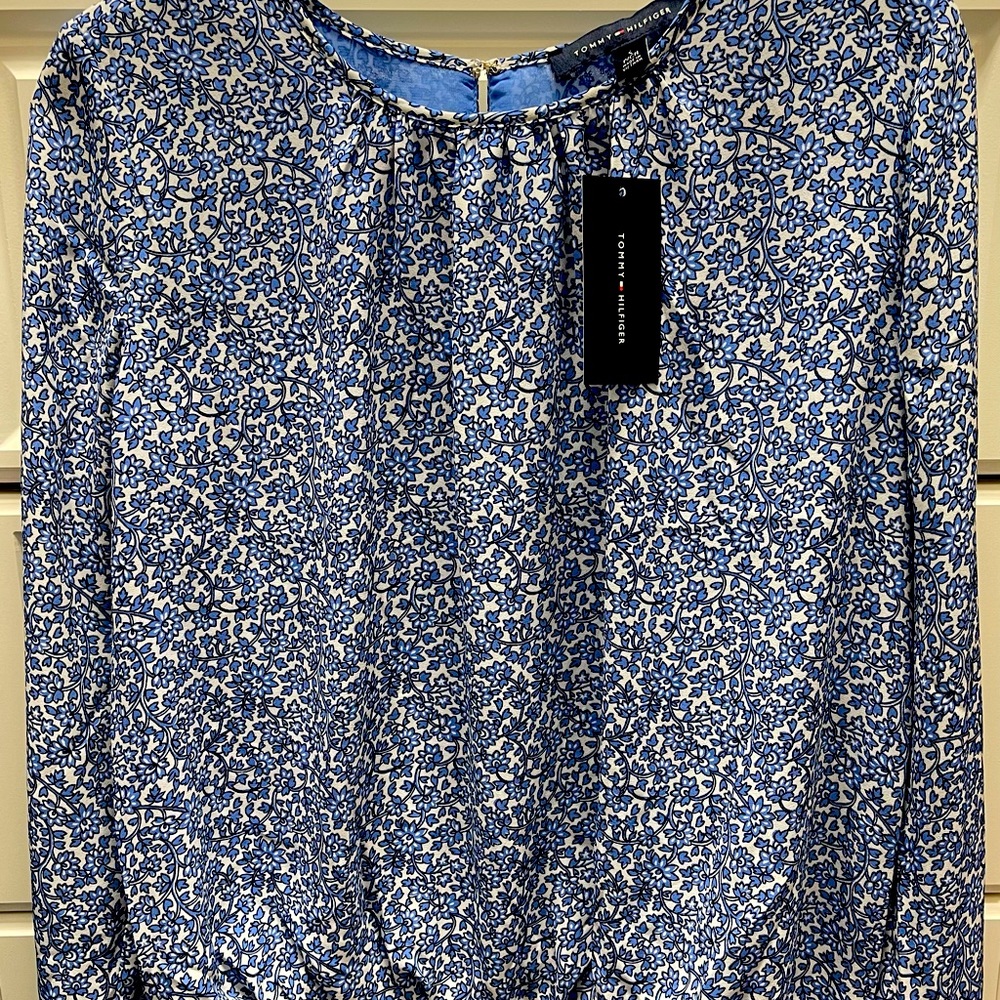 Tommy Hilfiger blouse, blue and cream, New with tags!